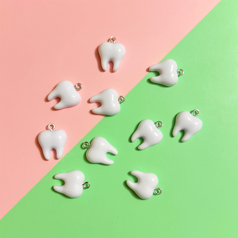 จี้เรซิ่นรูปฟันสีขาวน่ารัก 10  - Resin Craft Projects บทวิจารณ์และราคา